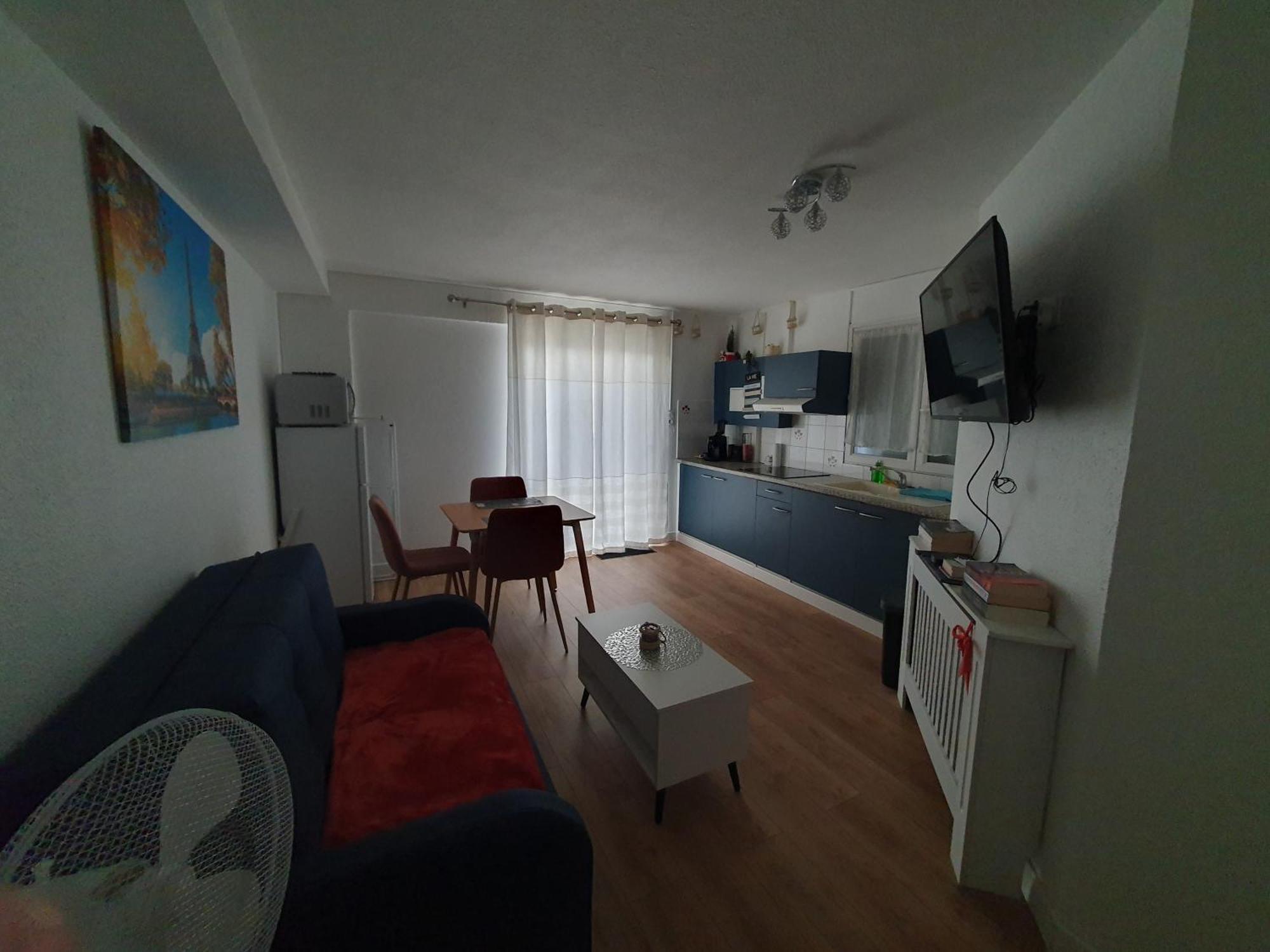 Studio Equipe Et Meuble St Cyprien Saint-Cyprien  Exterior foto